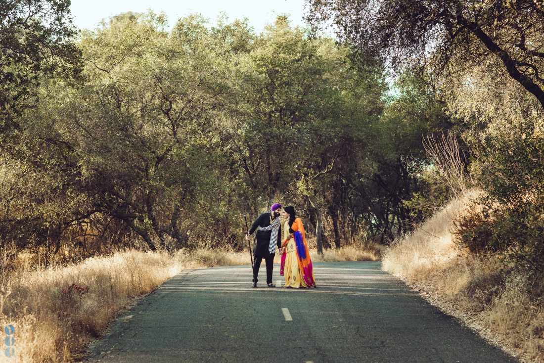 San Francisco Classic Indian Engagement Photography of Pardeep & Lovepreet by Aperina Studios.