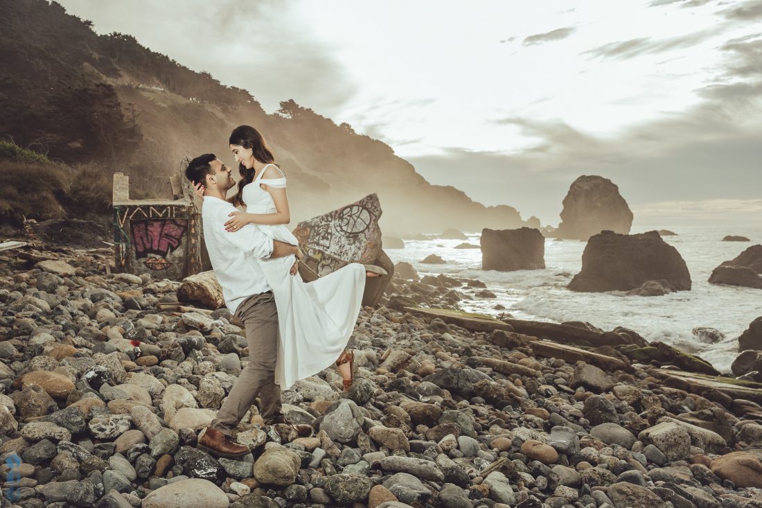 Romantic San Francisco engagement photography on the beach with Sahil & Natasha.