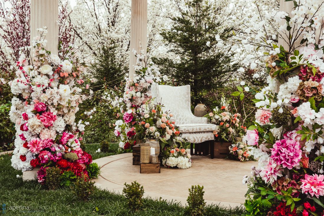 Outdoor Wedding Decorations - Decorated Gazebo for chunni ceremony