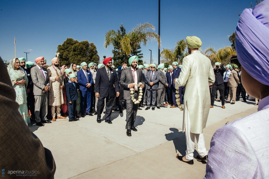 Milni at an Indian Wedding - Sikh Wedding Photographer