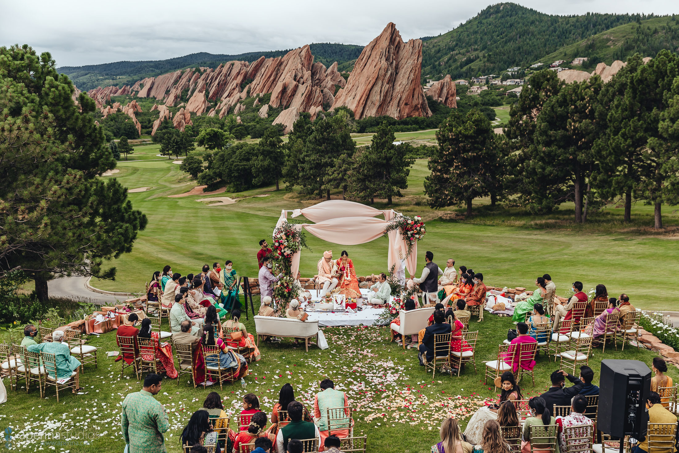 Destination Indian wedding photographer - Hindu Wedding in Denver, CO at the Arrowhead Golf Course